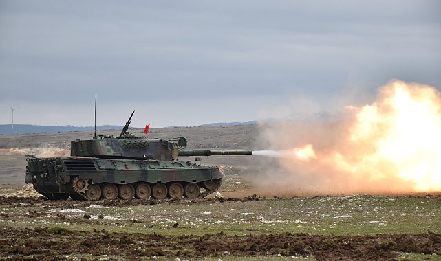 Kırklareli'nde tank topu atışları gerçekleştirildi