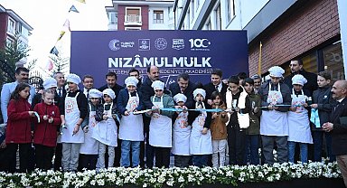 Konya'da Bakan Tekin'den eğitime çifte açılış