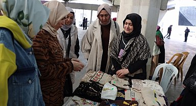 Konyalı kadınlar KOMEK pazarında buluştu