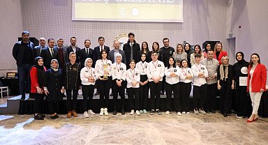 Liseli şefler Gastro Genç'te yarıştı