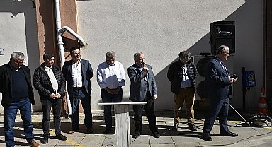 Malkara Belediye Başkanı Ulaş Yurdakul, 29 Mart 2024 Cuma günü saat 16.00'da Malkara Belediye Binası Önünde Malkara Belediye personeliyle vedalaştı