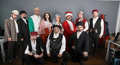 Meddah ve Ortaoyunu Rasim Öztekin Sahnesi'nde