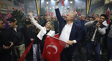 Menemen'de Muhteşem Kortej