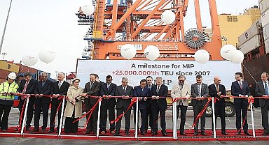 Mersin Uluslararası Limanı 25 milyon TEU'nun üzerinde konteyner elleçleyerek yeni bir kilometre taşına ulaştı