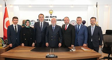 Mustafa Elitaş'tan 'koltuk sevdası' yorumu