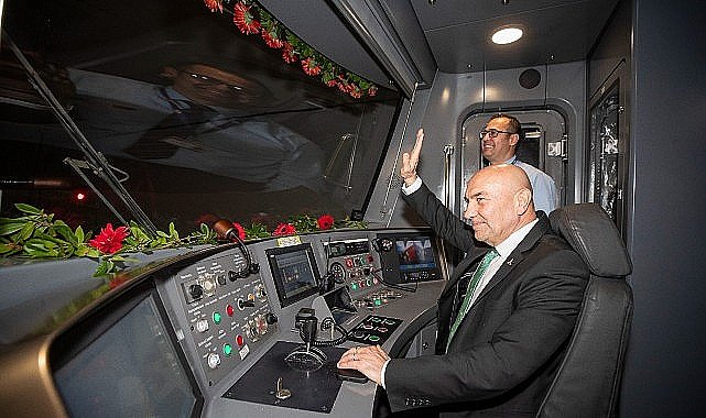 Narlıdere Metrosu'nda Kaymakamlık İstasyonu da açıldı