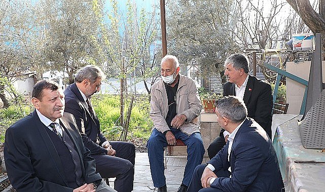 Ömeroğlu, Vekil Yılmaz'la kapı kapı dolaştı