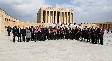OPET, Dünya Kadınlar Günü'nde Ata'nın huzurundaydı