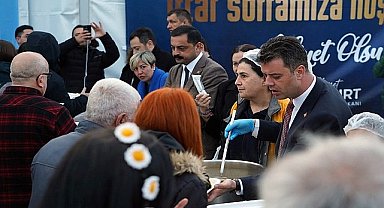 Ramazan Ayının İlk Oruçları Cumhuriyet Parkı'nda Açıldı