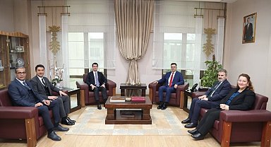   Sanayi ve Teknoloji Bakanlığı yöneticileri Bursateknopark'ta