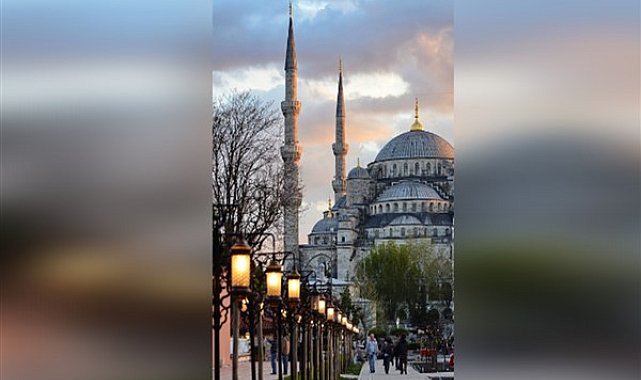 Siyasilerden ramazan mesajı