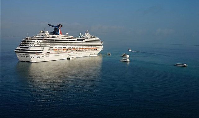 SUN Princess kruvaziyer gemisi ilk seferini Türkiye’ye yaptı