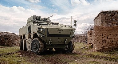 Türkiye'nin lider askeri araçları Doha'da görücüye çıktı