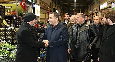 Tutuş, sahurunu hal esnafı ile yaptı