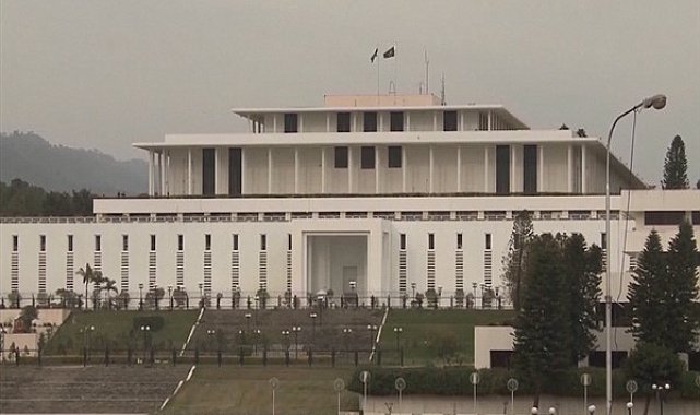Xi, Zardari'yi Pakistan Cumhurbaşkanlığı seçimi nedeniyle tebrik etti