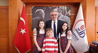 23 Nisan Bayrampaşa'da da büyük bir coşku ve neşeyle kutlandı