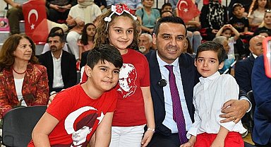 23 Nisan Çiğli'de Karnaval Havasında Kutlandı