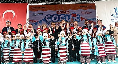 23 Nisan Ulusal Egemenlik ve Çocuk Bayramı, Bağcılar Belediyesi tarafından düzenlenen bir festivalle coşkuyla kutlanıyor