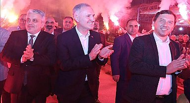 31 Mart Mahalli İdareler Seçimlerine ilişkin değerlendirmelerde bulunan İnegöl Belediye Başkanı Alper Taban, “Önümüzde güzel bir 5 yılımız var. Hizmet seferberliğimizi sürdüreceğiz