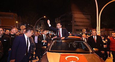 31 Mart Yerel Seçimlerde tekrar aday olan Belediye Başkanı Savaş Kalaycı, Karaman halkının büyük desteği ile ve büyük bir oy farkıyla yeniden Belediye Başkanı seçildi