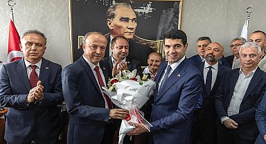 Avcılar'ın Genç Başkanı Çaykara Görevi Devraldı