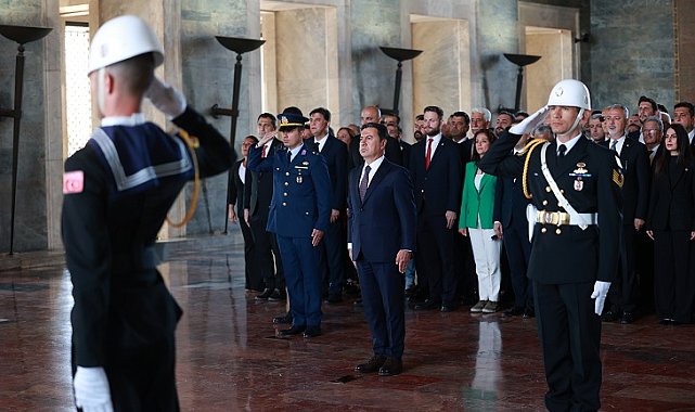 Başkan Aras Anıtkabir’i ziyaret etti