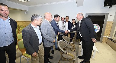 Başkan Çiçek'in İlk Toplantısı Muhtarlarla