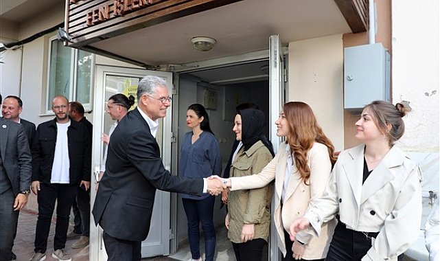 Başkan Dalgıç, belediye çalışanlarıyla bayramlaştı