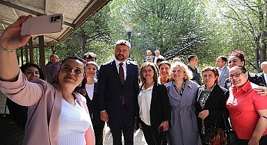 Başkan Görkem Duman muhtarlarla buluştu