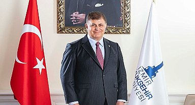 Başkan Tugay'a dünyadan tebrik mesajı yağdı