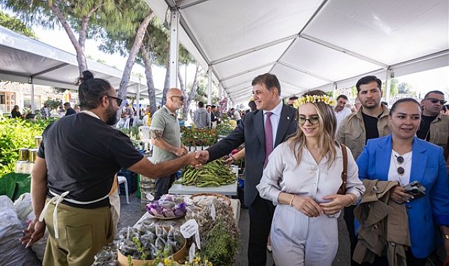 Başkan Tugay, Alaçatı Ot Festivali’nin açılışını yaptı