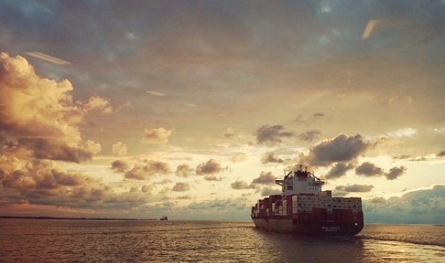 Başkan Tugay: Aliağa'da kontrolsüz gemi sökümüne izin verilemez