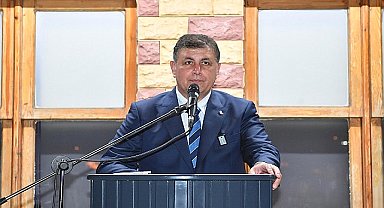 Başkan Tugay bayramlaşmaya sabah 05.00'te ESHOT'da başladı