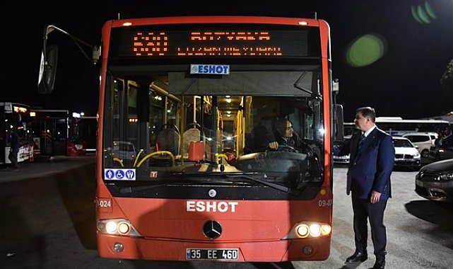 Başkan Tugay, ESHOT personeli ile bayramlaştı