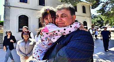 Başkan Tugay Karaburun'un köylerini ziyaret etti