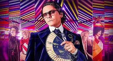 'Becoming Karl Lagerfeld'den Yeni Afiş Yayınlandı