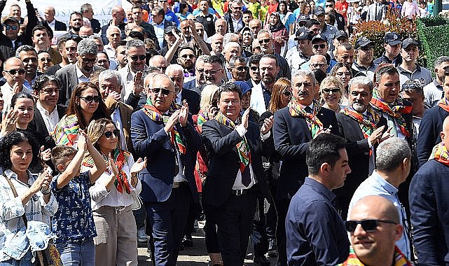 Bursa'nın fethinin 698. yılı coşkuyla kutlandı