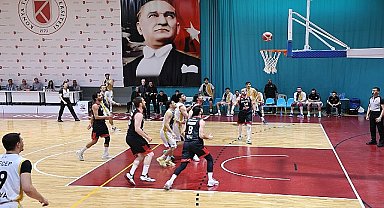 Büyükşehir Belediyespor Basketbol Takımı Adım Adım Finale Yürüyor