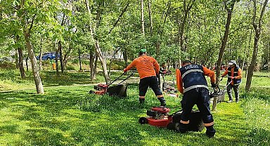 Çankaya'da Parklar Yaza Hazırlanıyor