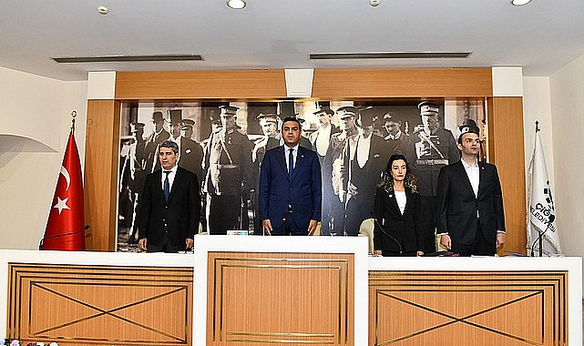 Çiğli Belediye Başkanı Onur Emrah Yıldız'dan İlk Mecliste Uyum Mesajları: