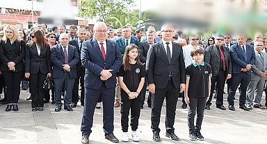 Edremit'te 23 Nisan törenlerle kutlandı