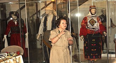 EÜ'de “Kendisi Tatlı, İşlevi Tatlı Şeker Kaşıkları/Elekleri