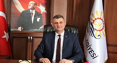 Gölcük Belediye Başkanı Ali Yıldırım Sezer, yayınladığı mesaj ile tüm hemşehrilerinin ve İslam aleminin Ramazan Bayramını tebrik etti