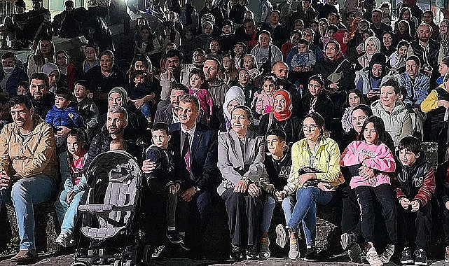Gölcük Belediyesi tarafından düzenlenen “Ramazan Ayı Çocuk Şenliği