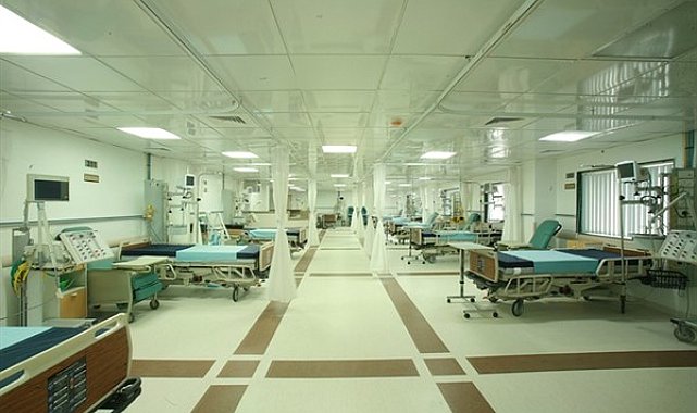 İstanbul Valisi Gül, İstanbul Kartal Dr. Lütfi Kırdar Şehir Hastanesi'ni ziyaret etti