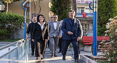 İzmir Büyükşehir Belediye Başkanı Dr. Cemil Tugay: Önce Atatürk'e sonra size borcumuz var