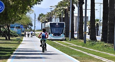 İzmir'in tramvay hatları için araç alım ihalesi yapıldı