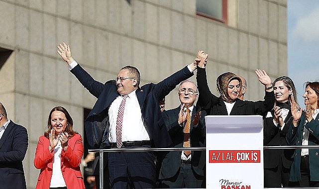 Keçiören Belediye Başkanı Dr. Mesut Özarslan, Yüksek Seçim Kurulu Ankara İl ve Merkez İlçe Seçim Kurulu'ndan mazbatasını aldı