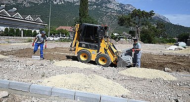 Kemer'e yeni parklar kazandırılıyor