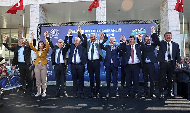 Nilüfer Belediye Başkanı Özdemir, görevini devraldı